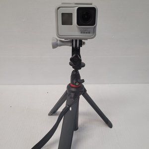 (N77849-1) GoPro GoPro7 Camera